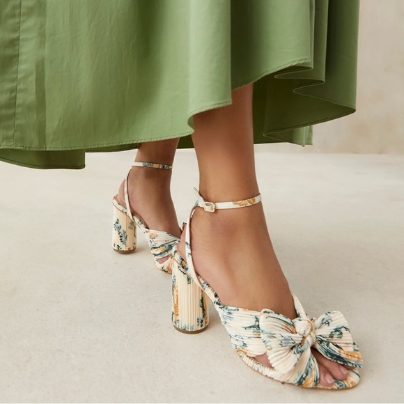 Loeffler Randall Shoes - Loeffler Randall Cream Gold Green Camellia Nova Floral Bow Heels Brand New